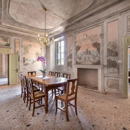 Palazzo Montanari Art & Wine Relais Κατάλυμα σε φάρμα Fumane